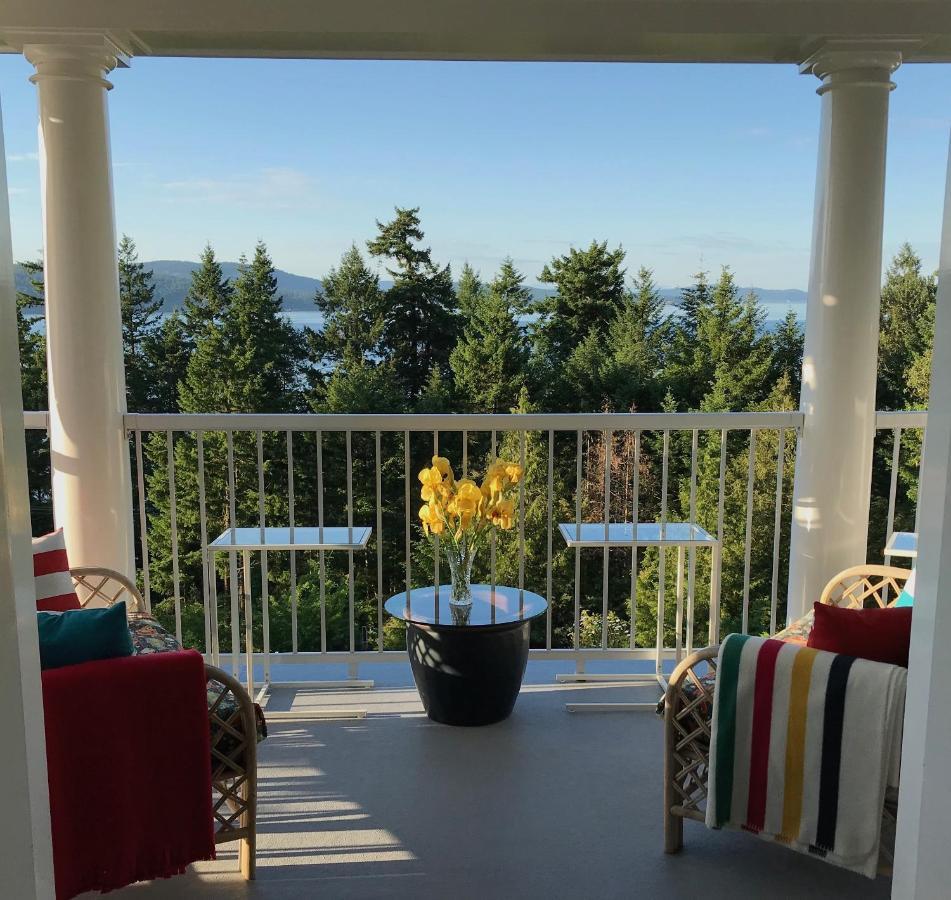 Belle Maison Aupres De La Bed & Breakfast Sidney