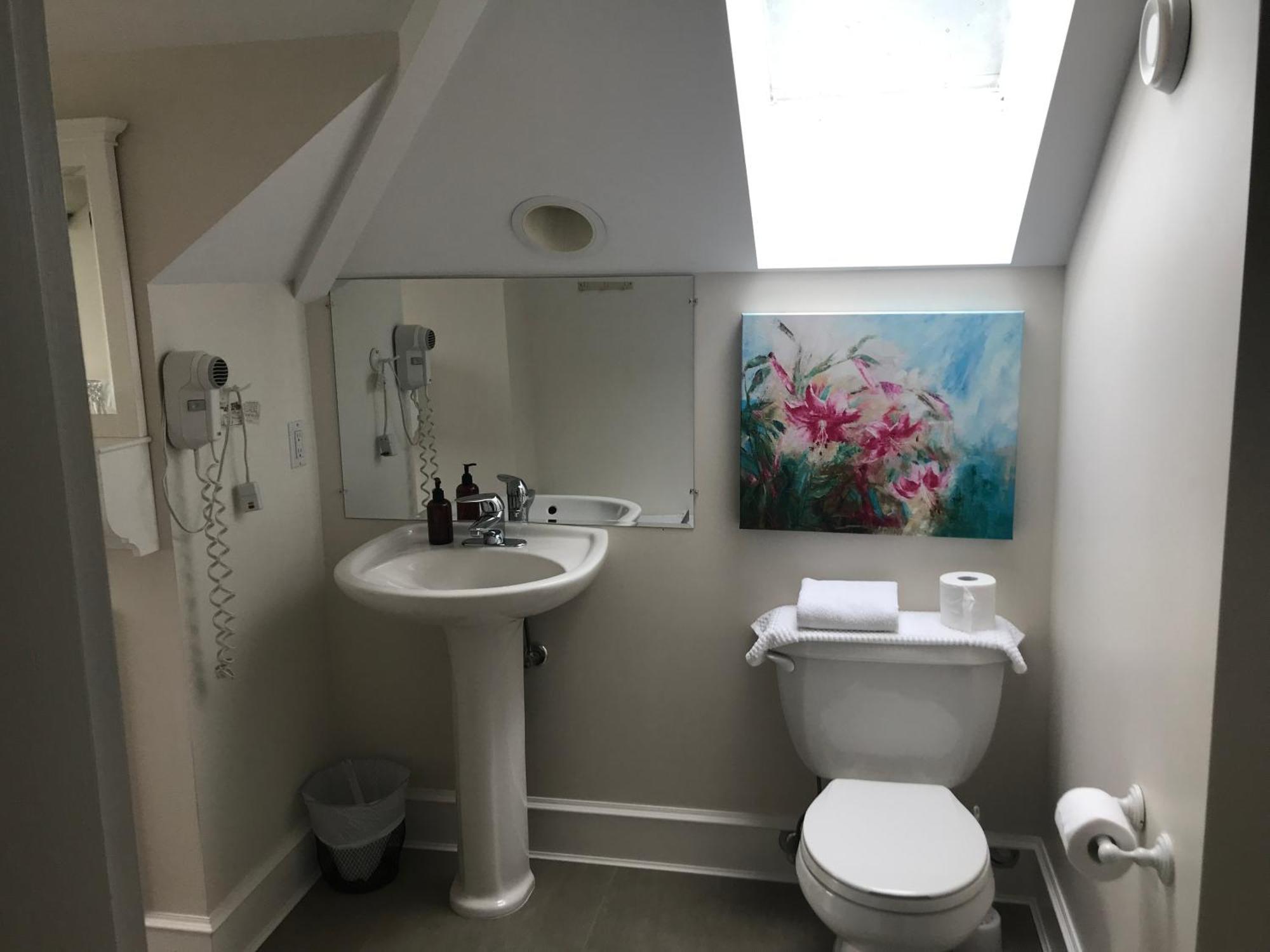 Belle Maison Aupres De La Bed & Breakfast 3*