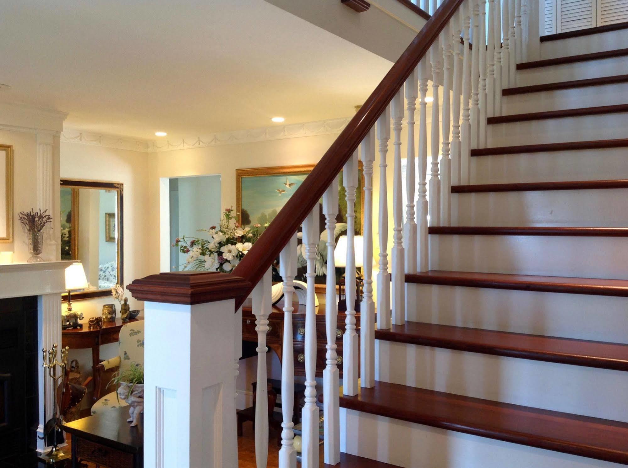 Belle Maison Aupres De La Bed & Breakfast Sidney